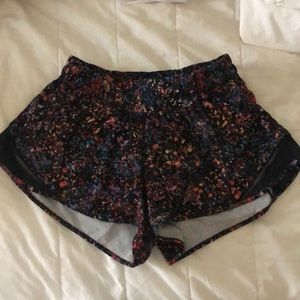 lululemon hotty hot shorts